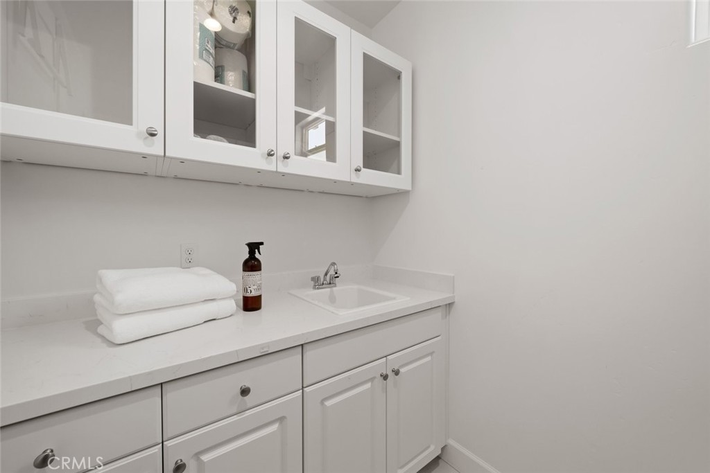903 Harvest St, San Luis Obispo, CA 93405