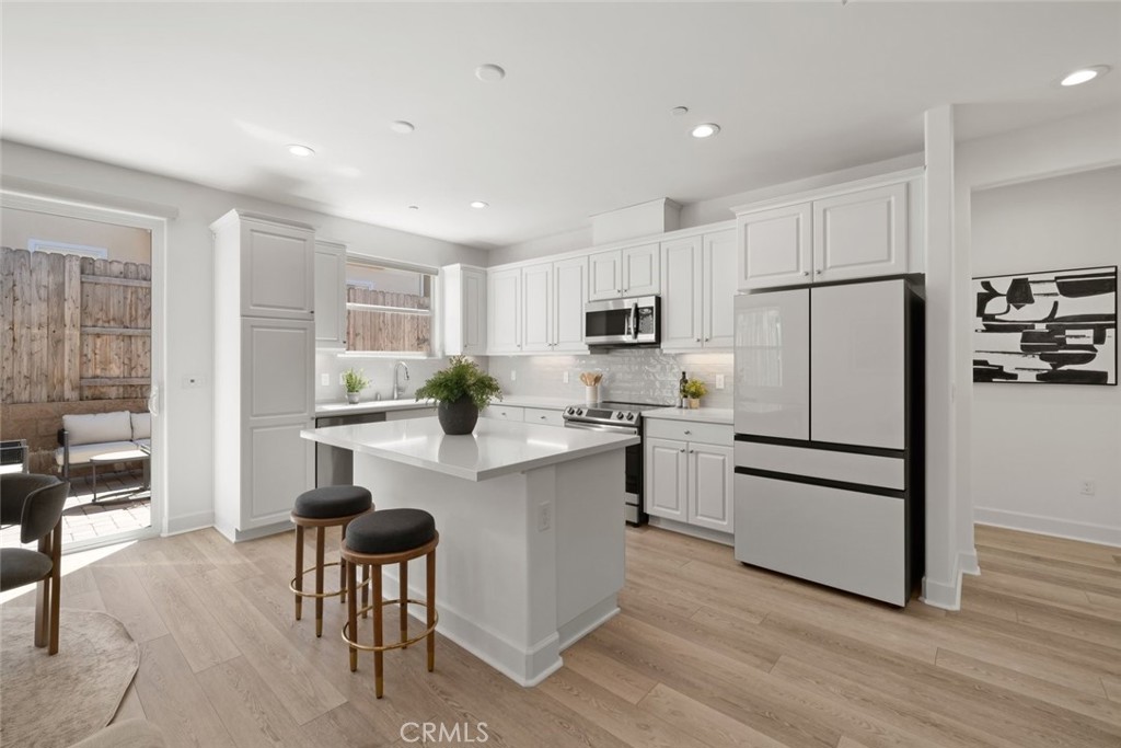 903 Harvest St, San Luis Obispo, CA 93405