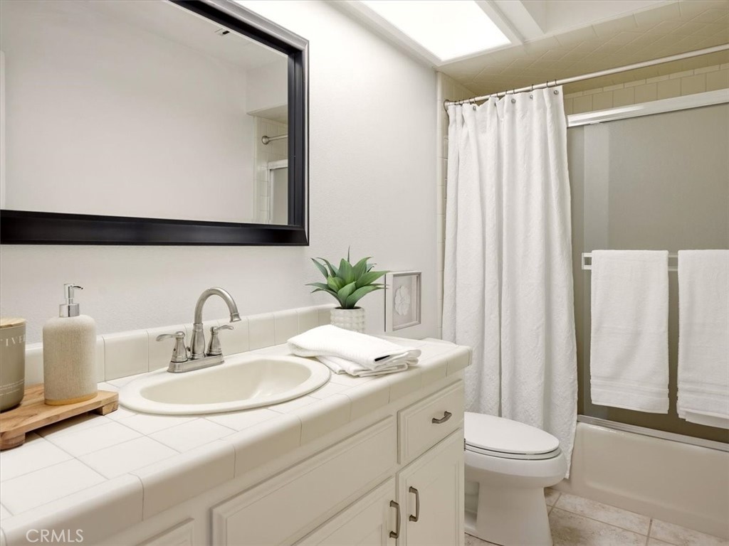 1490 Descanso #9, San Luis Obispo, CA 93405