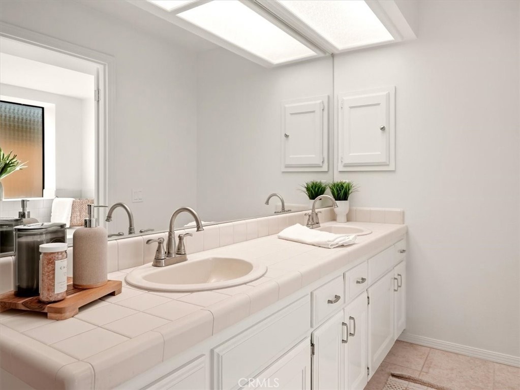1490 Descanso #9, San Luis Obispo, CA 93405