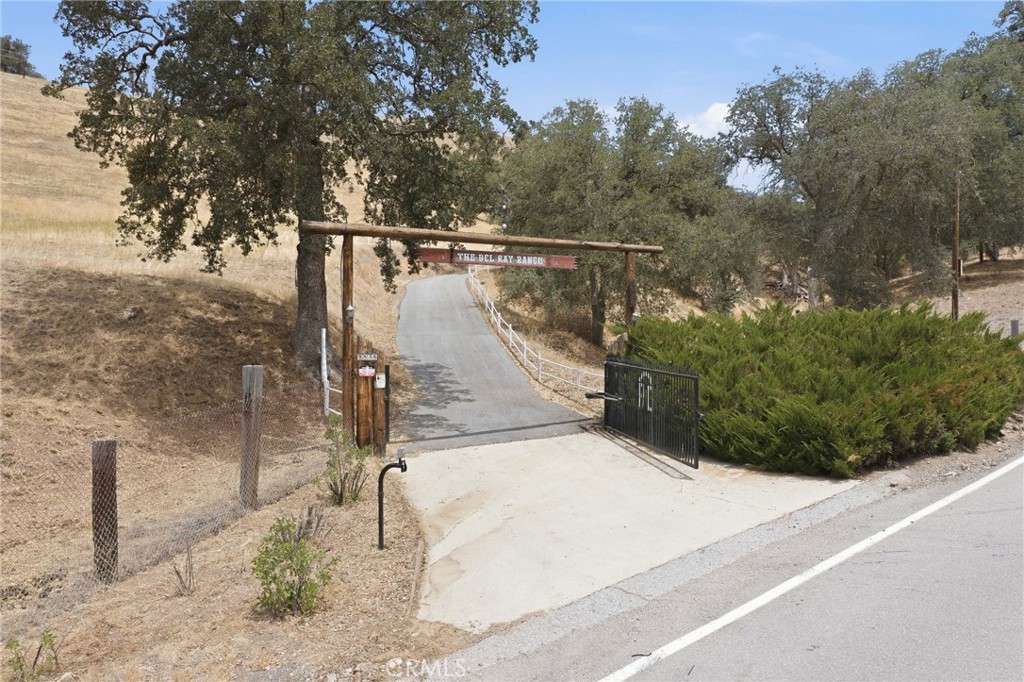 9836 Hwy 155, Glennville, CA 93226