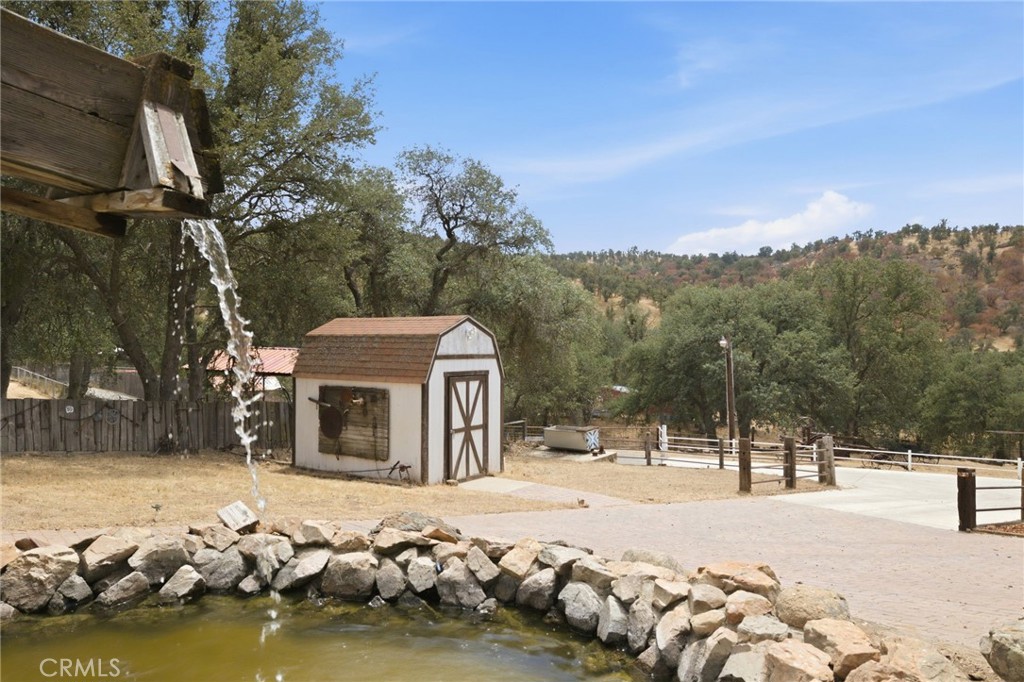 9836 Hwy 155, Glennville, CA 93226