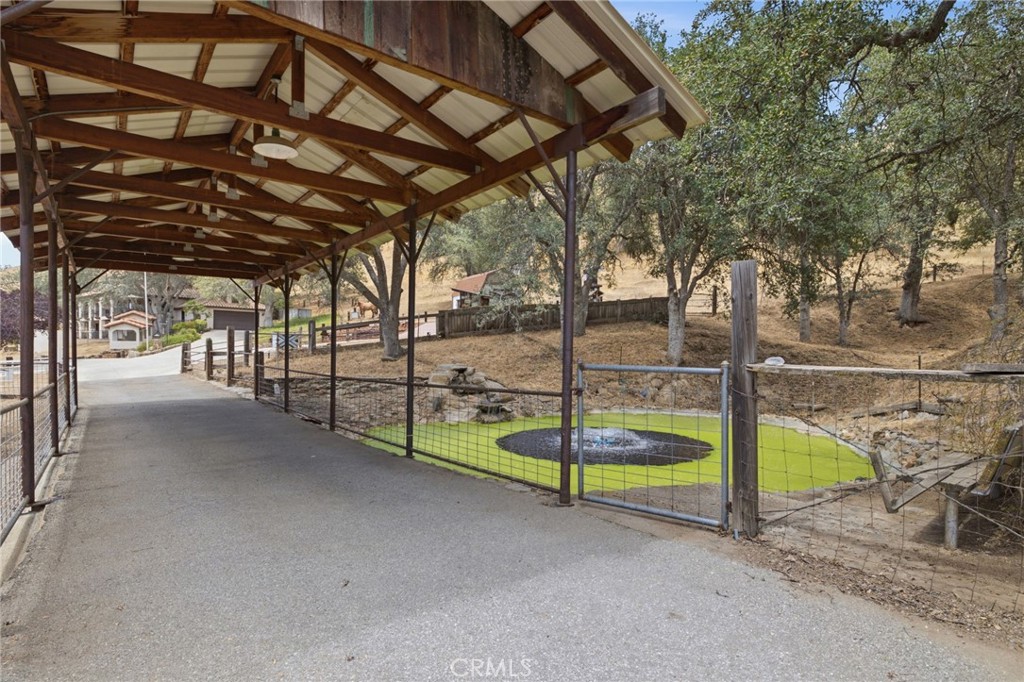9836 Hwy 155, Glennville, CA 93226
