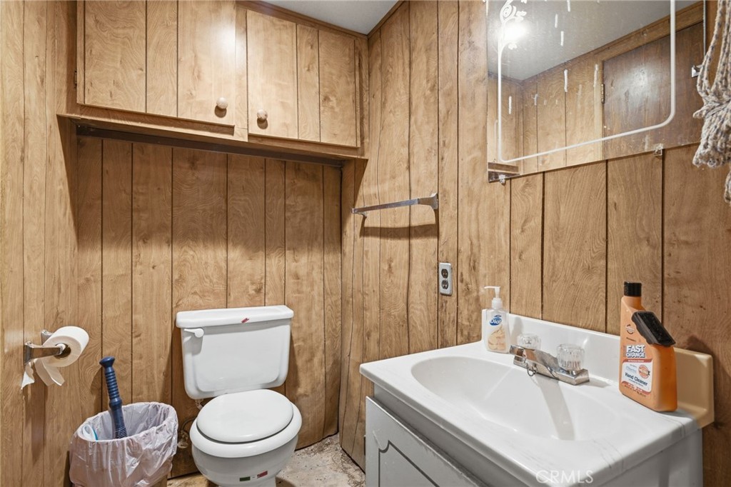 9836 Hwy 155, Glennville, CA 93226