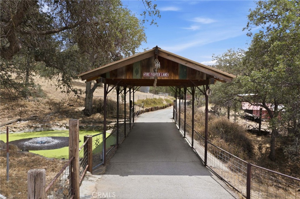 9836 Hwy 155, Glennville, CA 93226