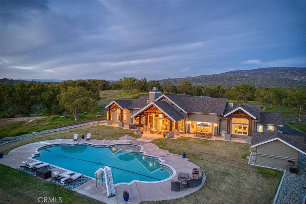 31825 Auberry Rd, Auberry, CA 93602
