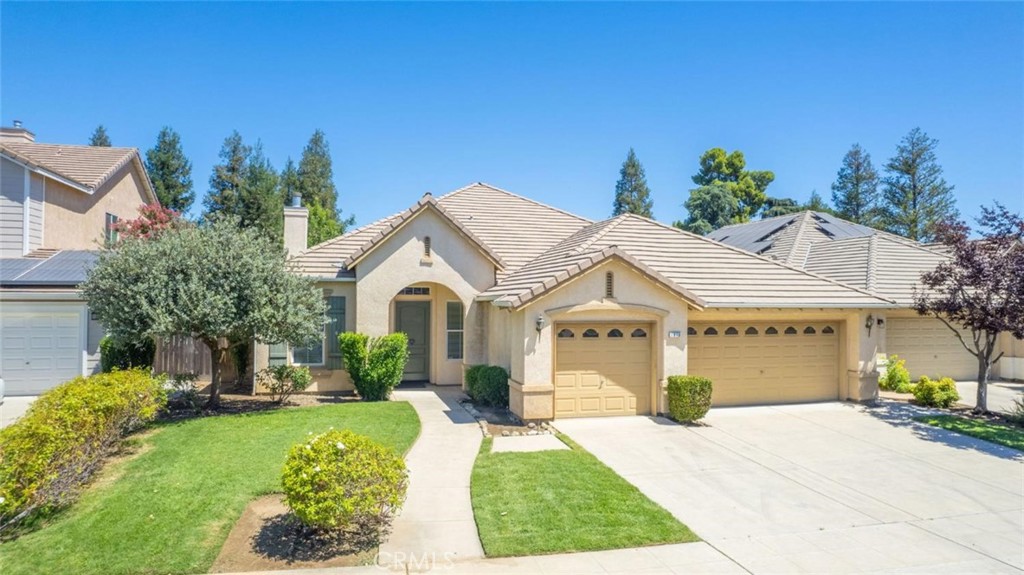 1975 Lester, Clovis, CA 93619
