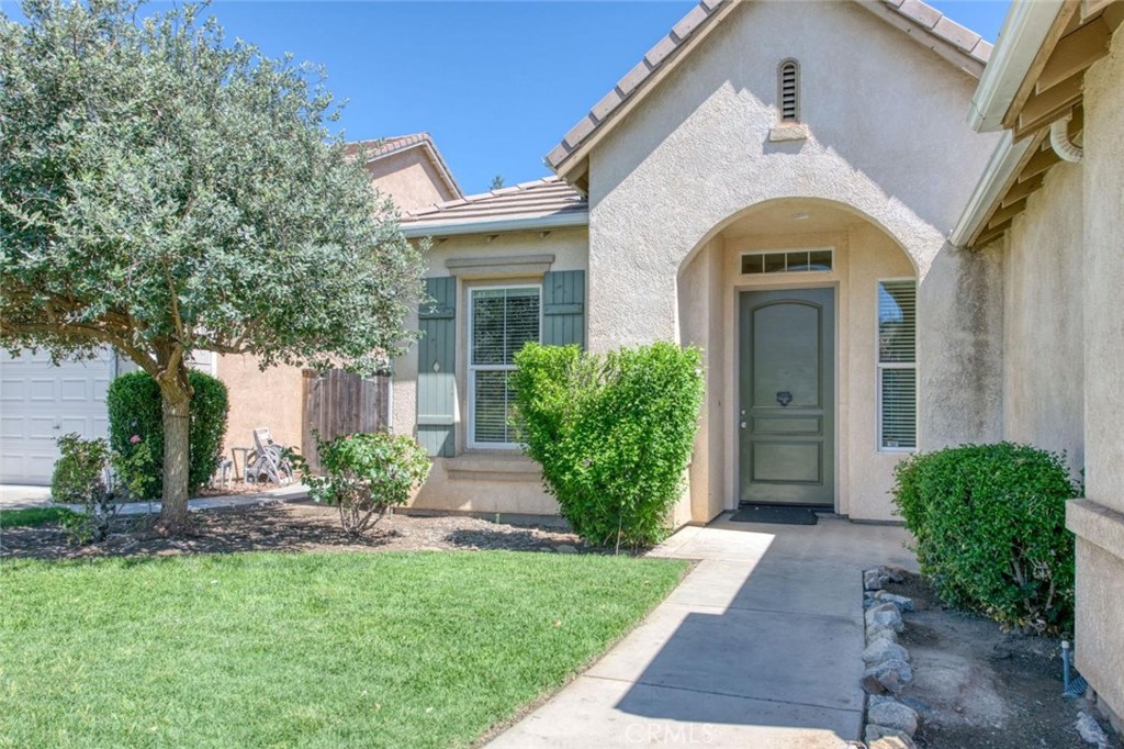 1975 Lester, Clovis, CA 93619