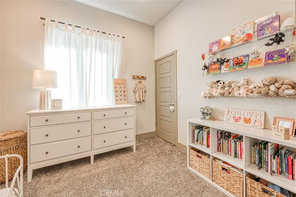 6334 E Garland, Fresno, CA 93727