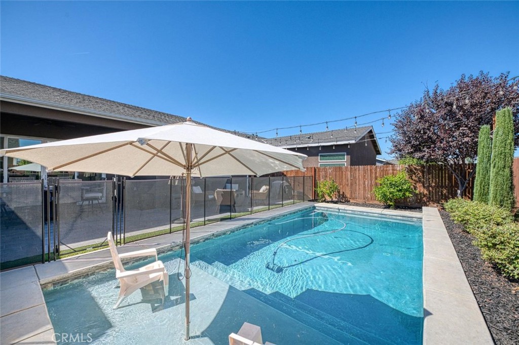 6334 E Garland, Fresno, CA 93727