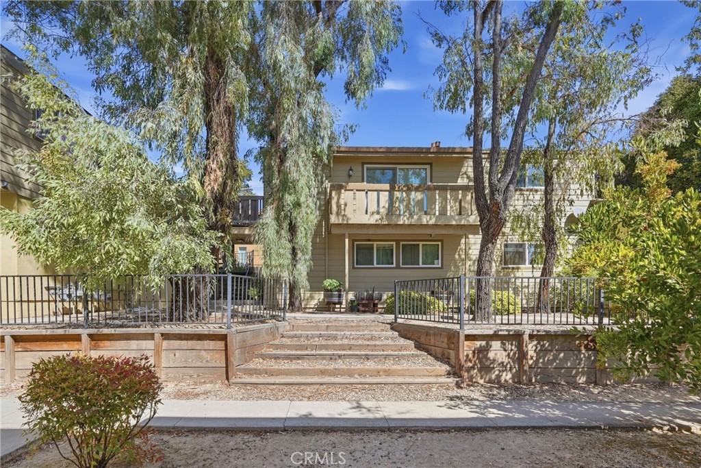 111 Oak, Paso Robles, CA 93446