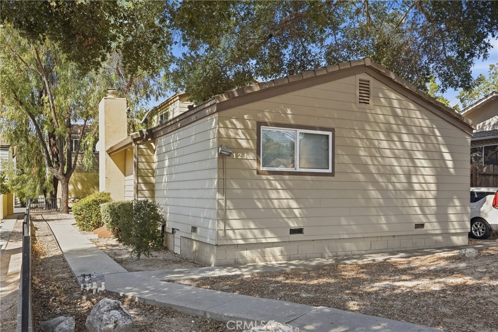 111 Oak, Paso Robles, CA 93446