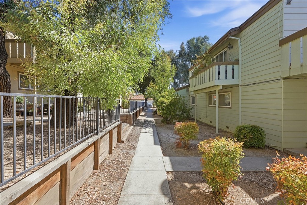 111 Oak, Paso Robles, CA 93446
