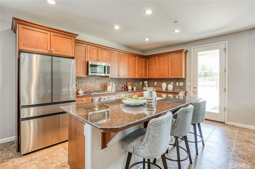 3727 Chessa, Clovis, CA 93619