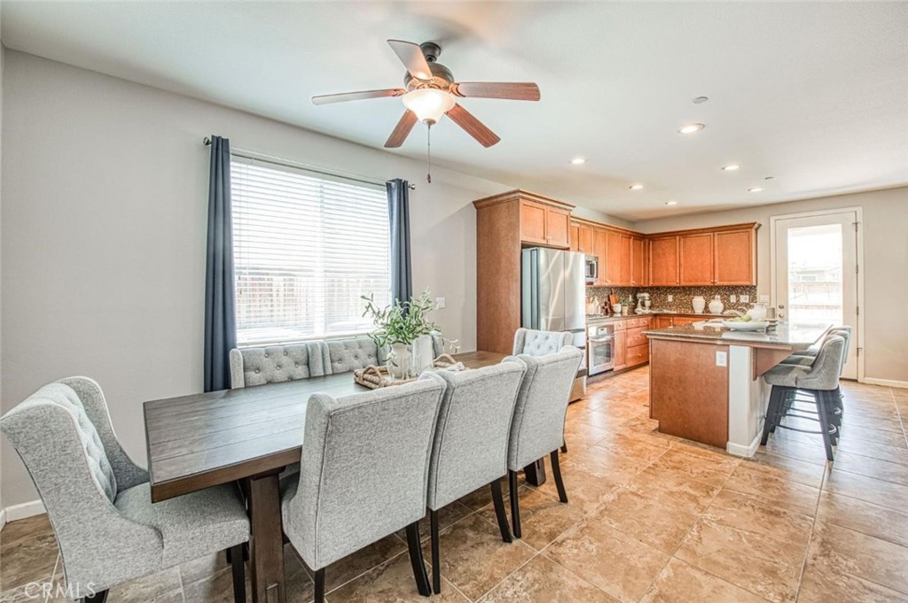 3727 Chessa, Clovis, CA 93619