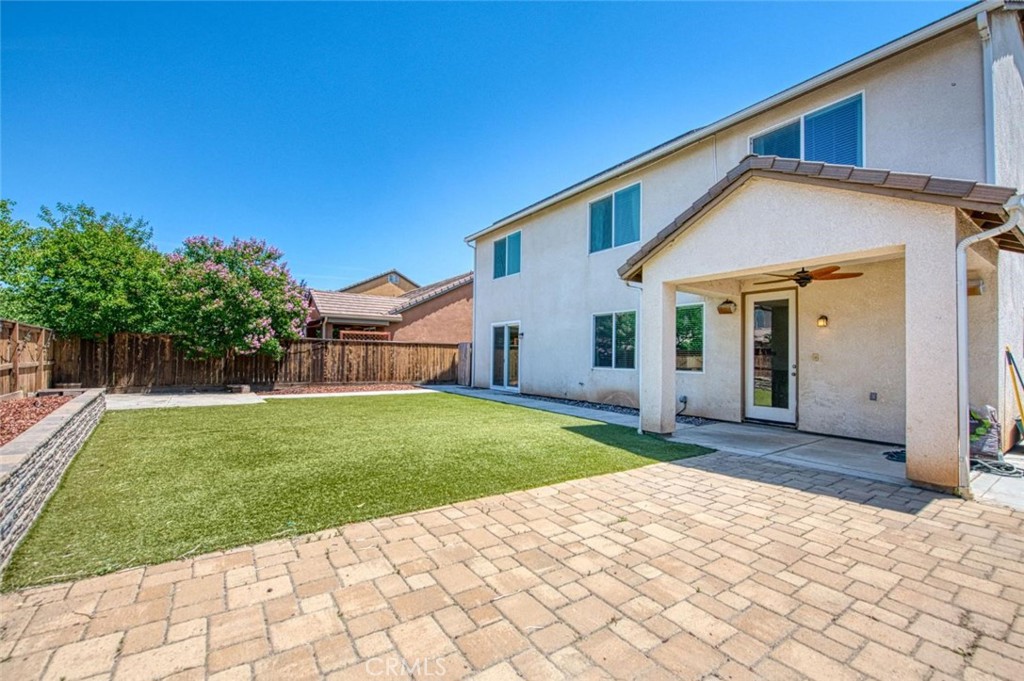 3727 Chessa, Clovis, CA 93619