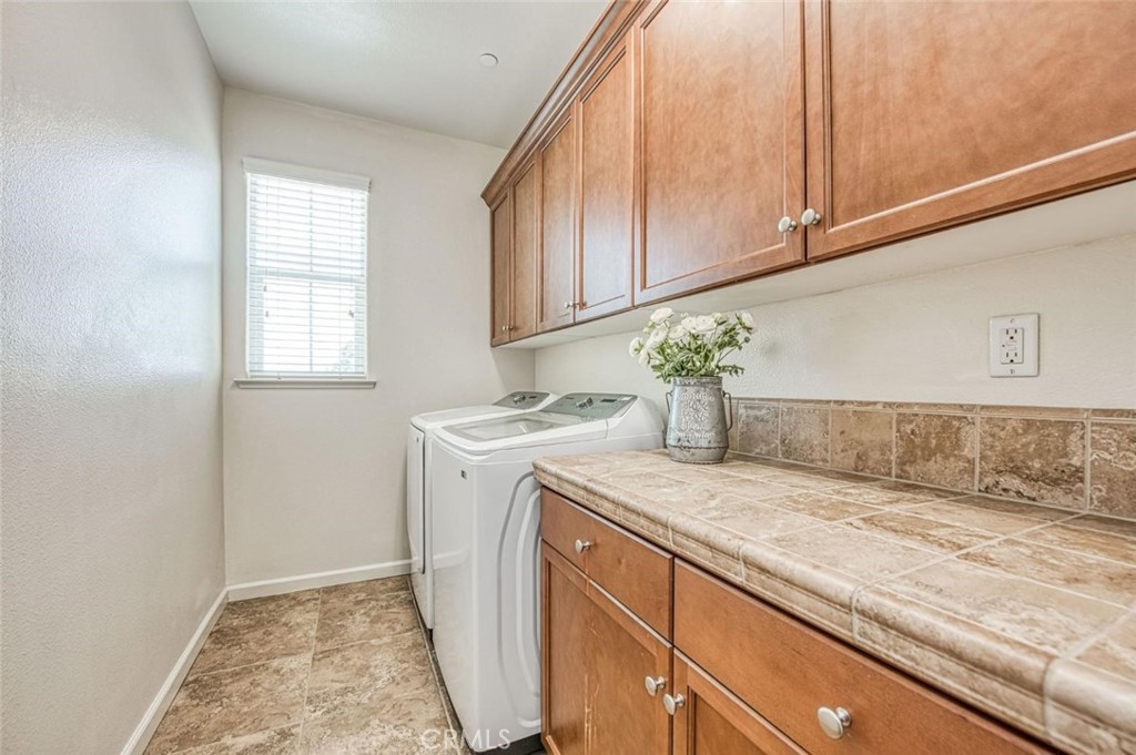 3727 Chessa, Clovis, CA 93619