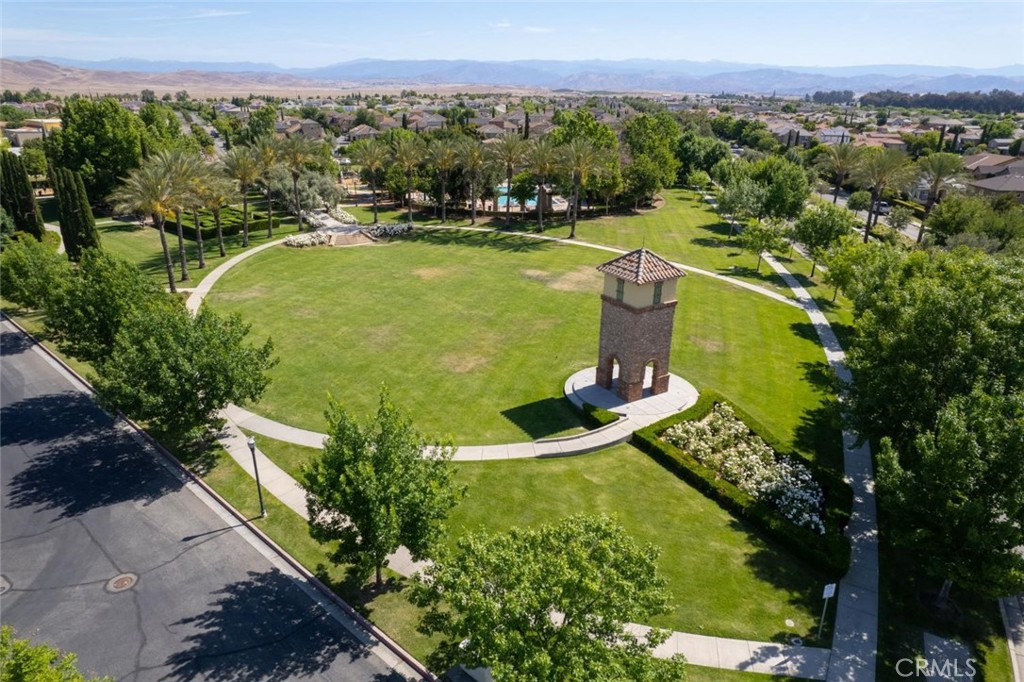 3727 Chessa, Clovis, CA 93619
