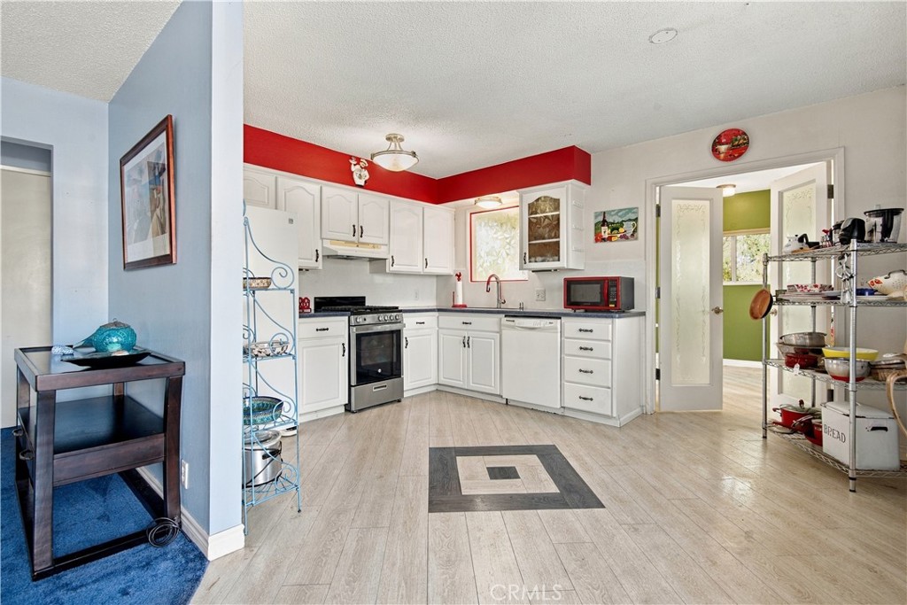 1150 Kenneth Drive, Cambria, CA 93428