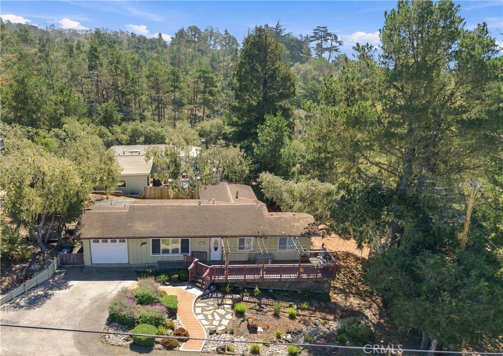 1150 Kenneth Drive, Cambria, CA 93428