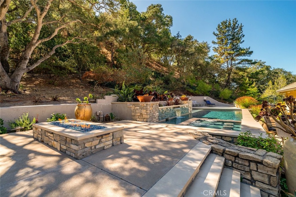 6835 Avila Valley Dr, San Luis Obispo, CA 93405