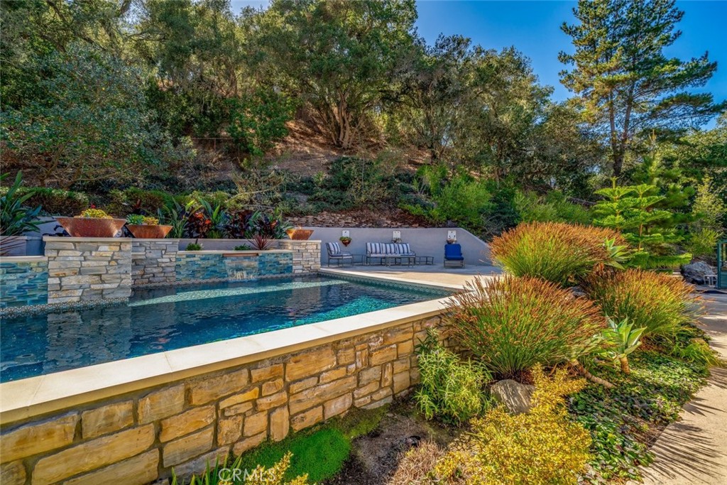 6835 Avila Valley Dr, San Luis Obispo, CA 93405