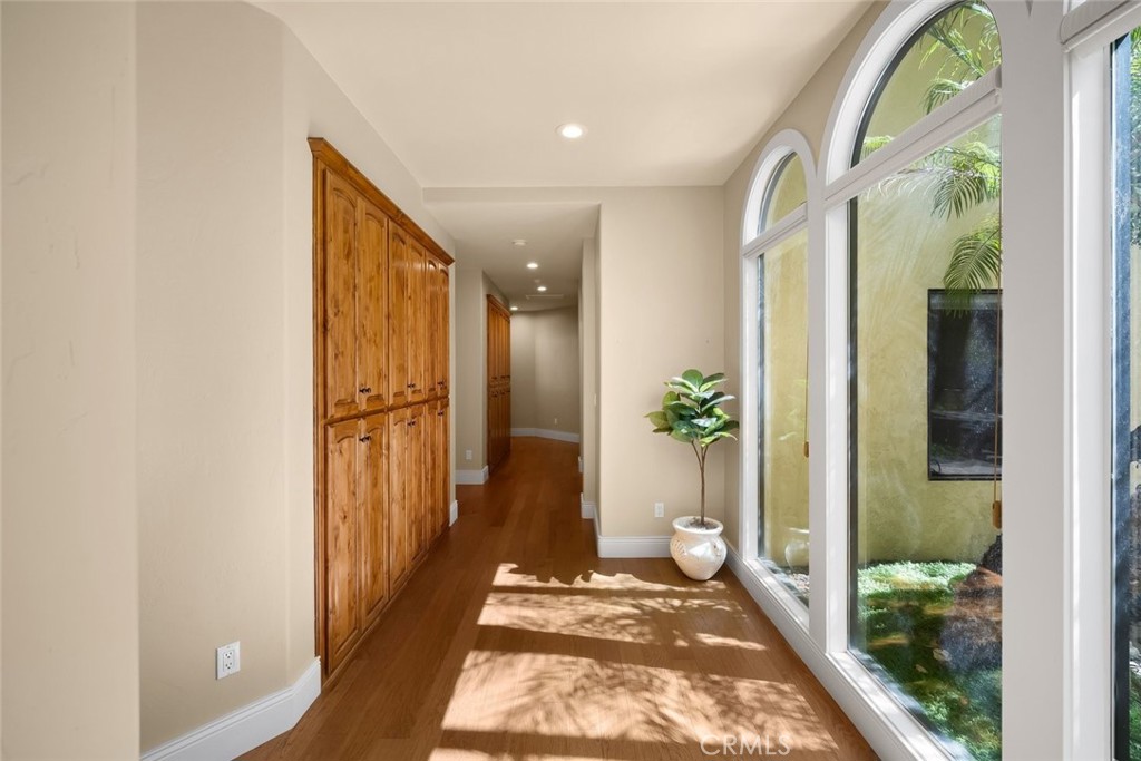 6835 Avila Valley Dr, San Luis Obispo, CA 93405