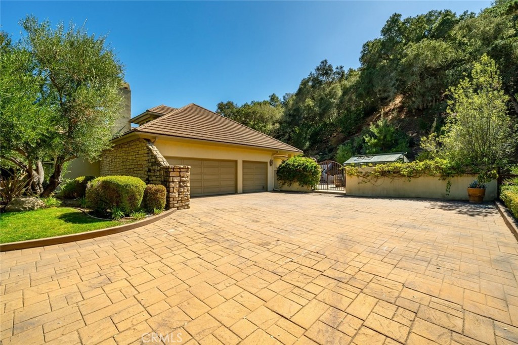 6835 Avila Valley Dr, San Luis Obispo, CA 93405