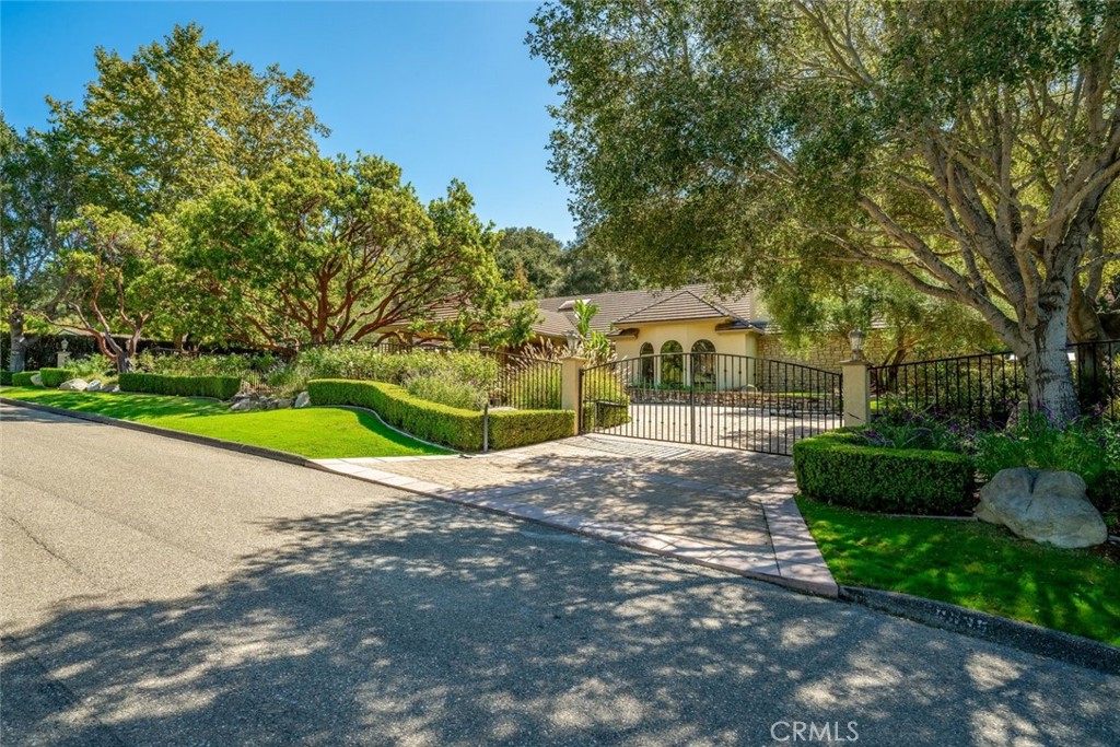 6835 Avila Valley Dr, San Luis Obispo, CA 93405