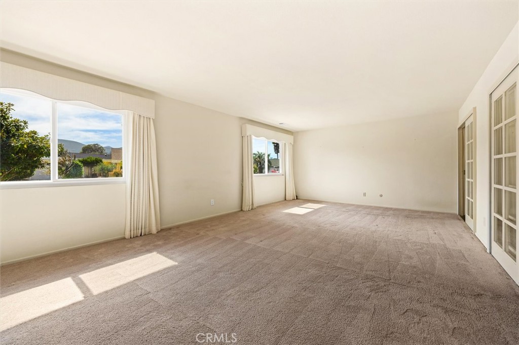 1284 Oceanaire Dr, San Luis Obispo, CA 93405
