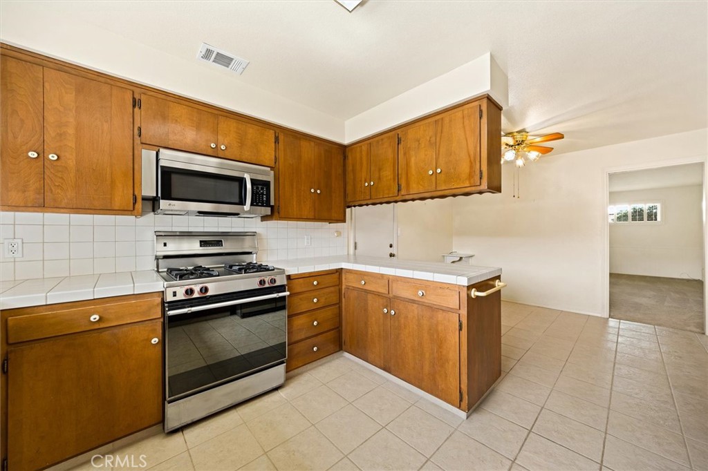1284 Oceanaire Dr, San Luis Obispo, CA 93405