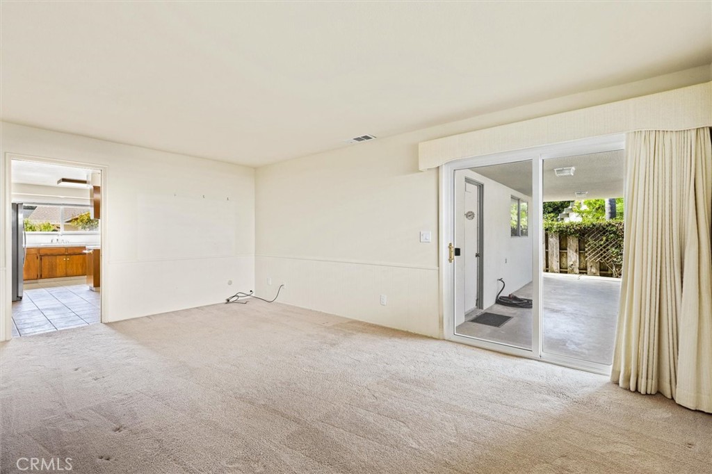 1284 Oceanaire Dr, San Luis Obispo, CA 93405