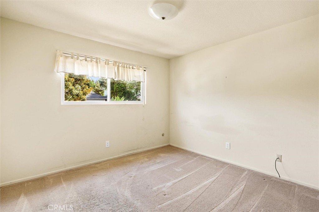 1284 Oceanaire Dr, San Luis Obispo, CA 93405