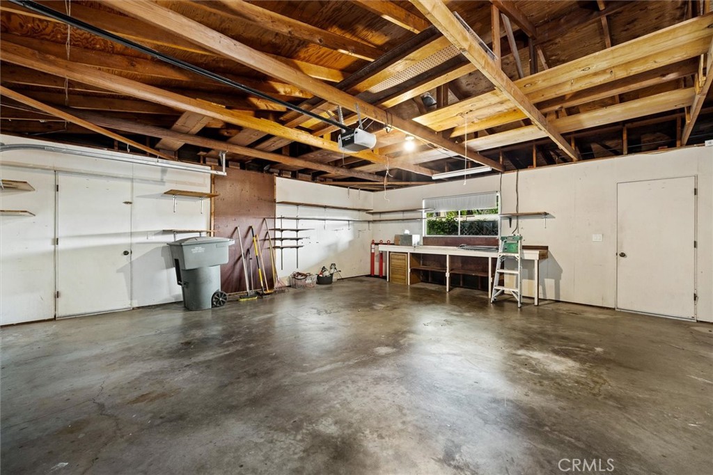 1284 Oceanaire Dr, San Luis Obispo, CA 93405
