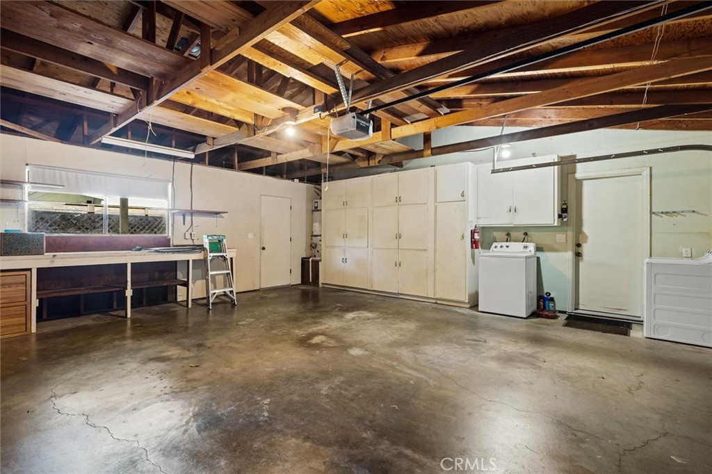 1284 Oceanaire Dr, San Luis Obispo, CA 93405