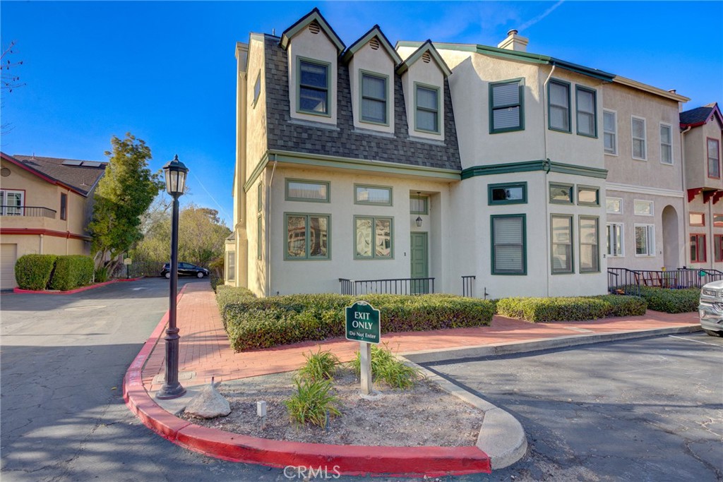1106 Oceanaire #1, San Luis Obispo, CA 93405