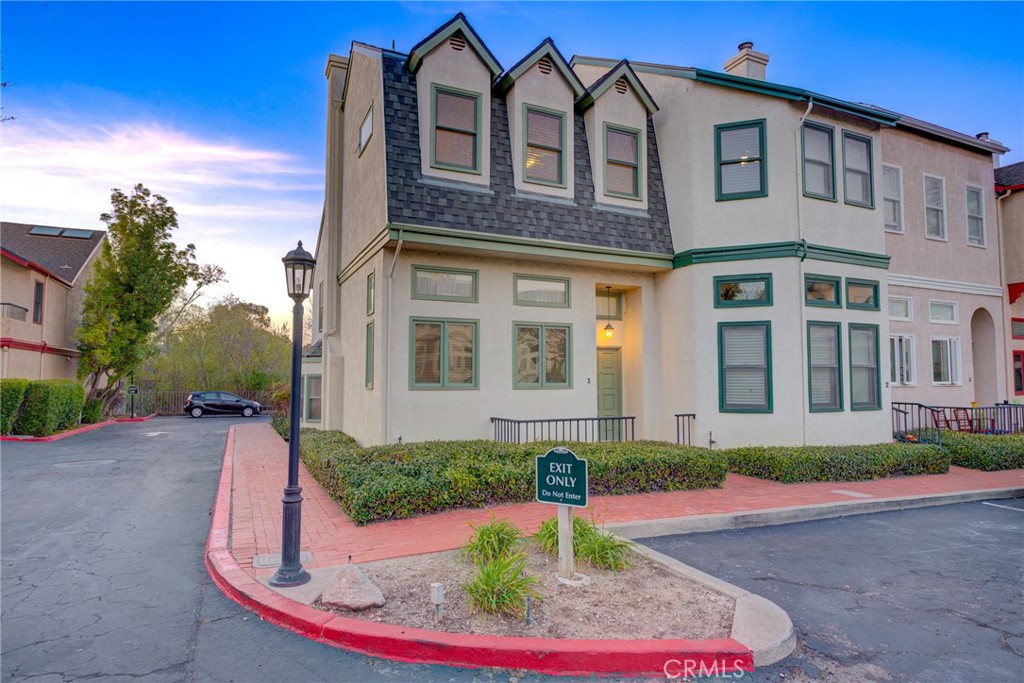 1106 Oceanaire #1, San Luis Obispo, CA 93405