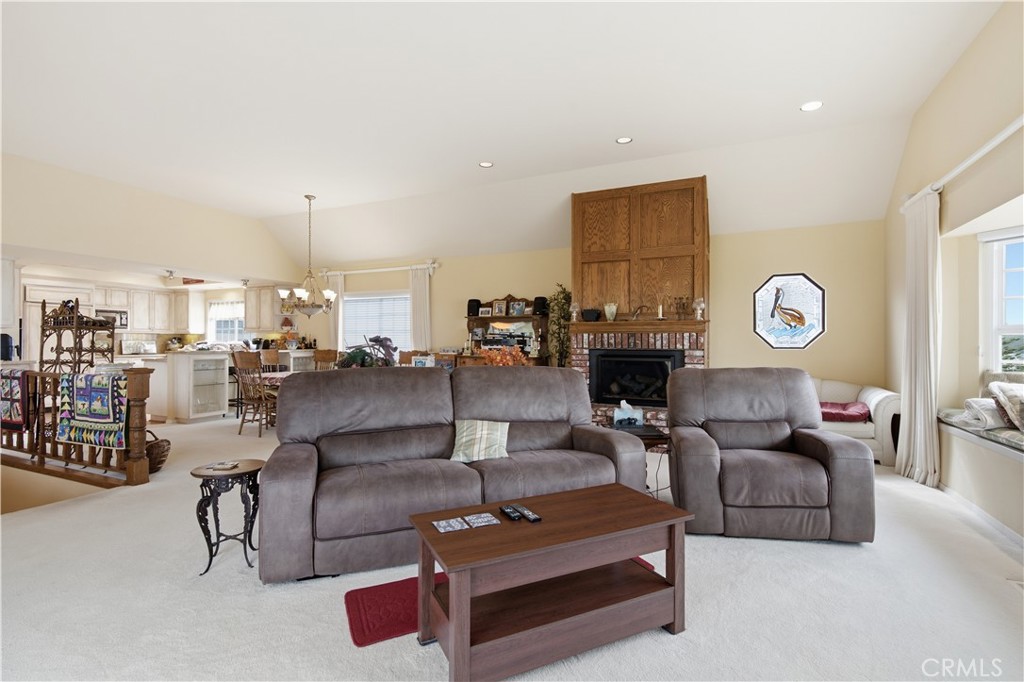 310 Cambridge St, Cambria, CA 93428