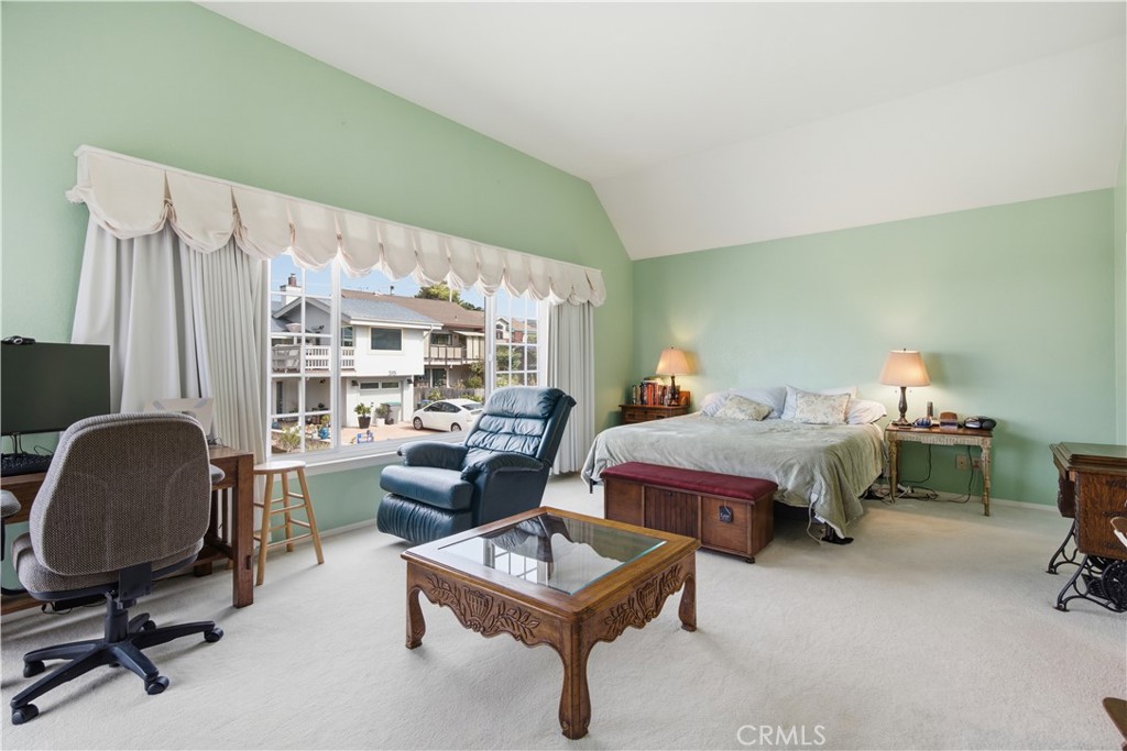 310 Cambridge St, Cambria, CA 93428