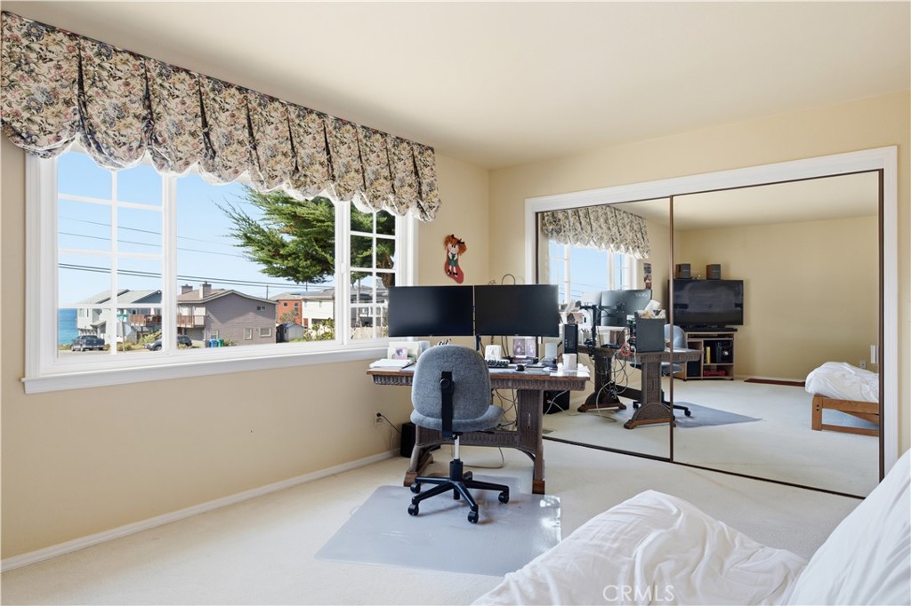 310 Cambridge St, Cambria, CA 93428