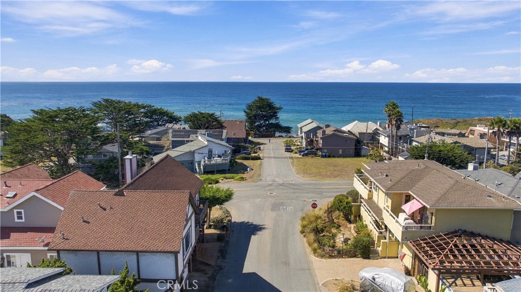 310 Cambridge St, Cambria, CA 93428
