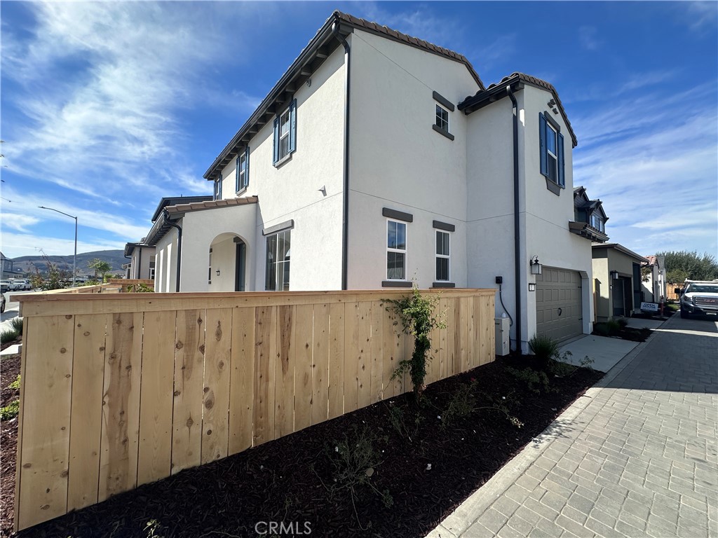 282 Memphis Belle Way, San Luis Obispo, CA 93401