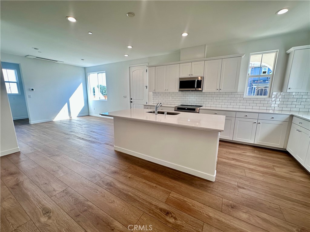 282 Memphis Belle Way, San Luis Obispo, CA 93401
