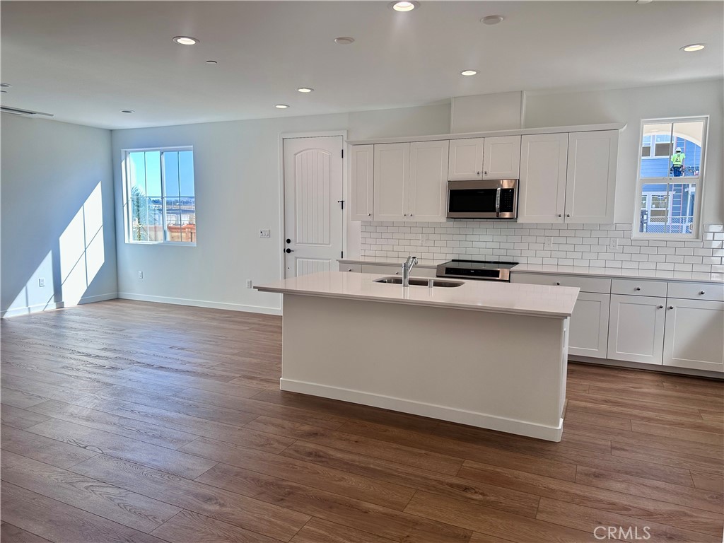 282 Memphis Belle Way, San Luis Obispo, CA 93401