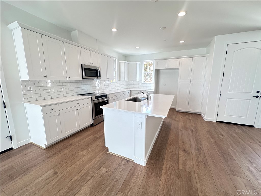 282 Memphis Belle Way, San Luis Obispo, CA 93401