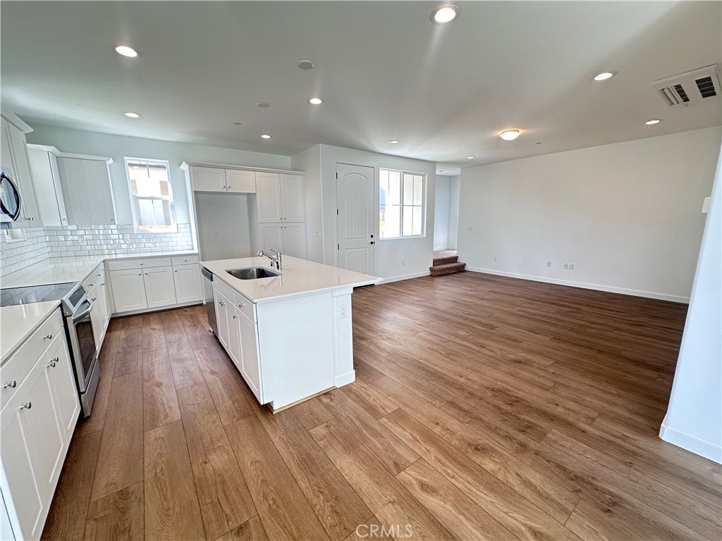 282 Memphis Belle Way, San Luis Obispo, CA 93401