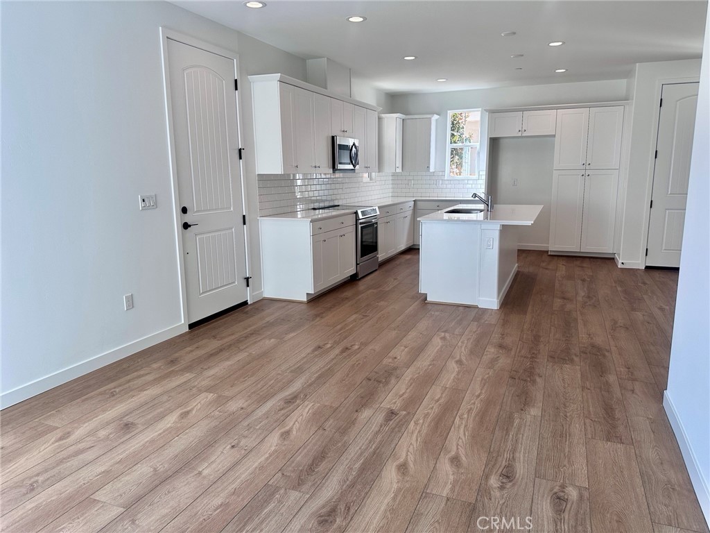 282 Memphis Belle Way, San Luis Obispo, CA 93401