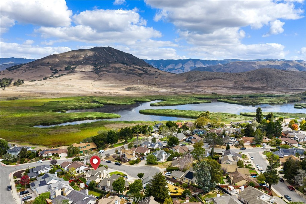 833 Escuela Ct, San Luis Obispo, CA 93405