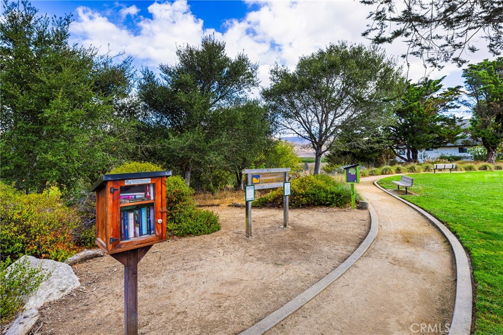 833 Escuela Ct, San Luis Obispo, CA 93405