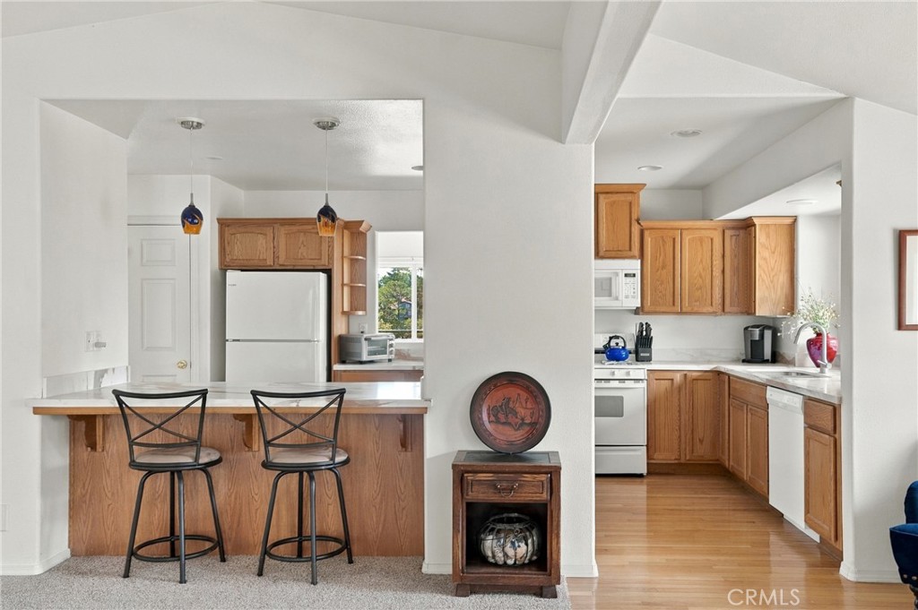 2050 Pierce Ave, Cambria, CA 93428